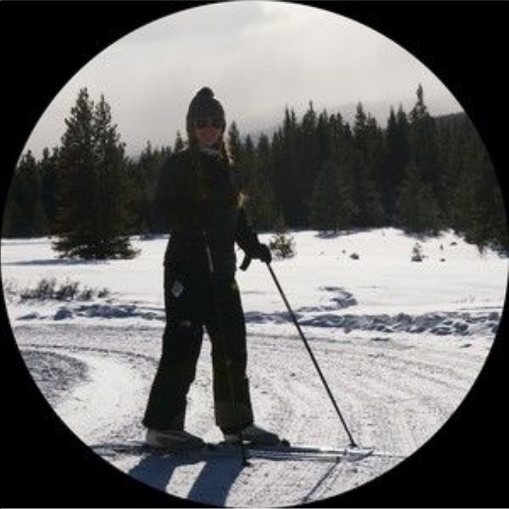 Meet your Posher, Amy